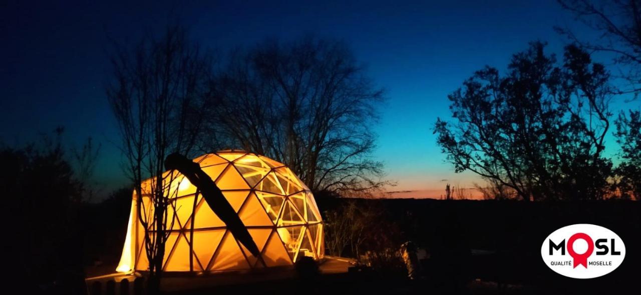 Le Dome Aux Oiseaux Otel Bérig-Vintrange Dış mekan fotoğraf